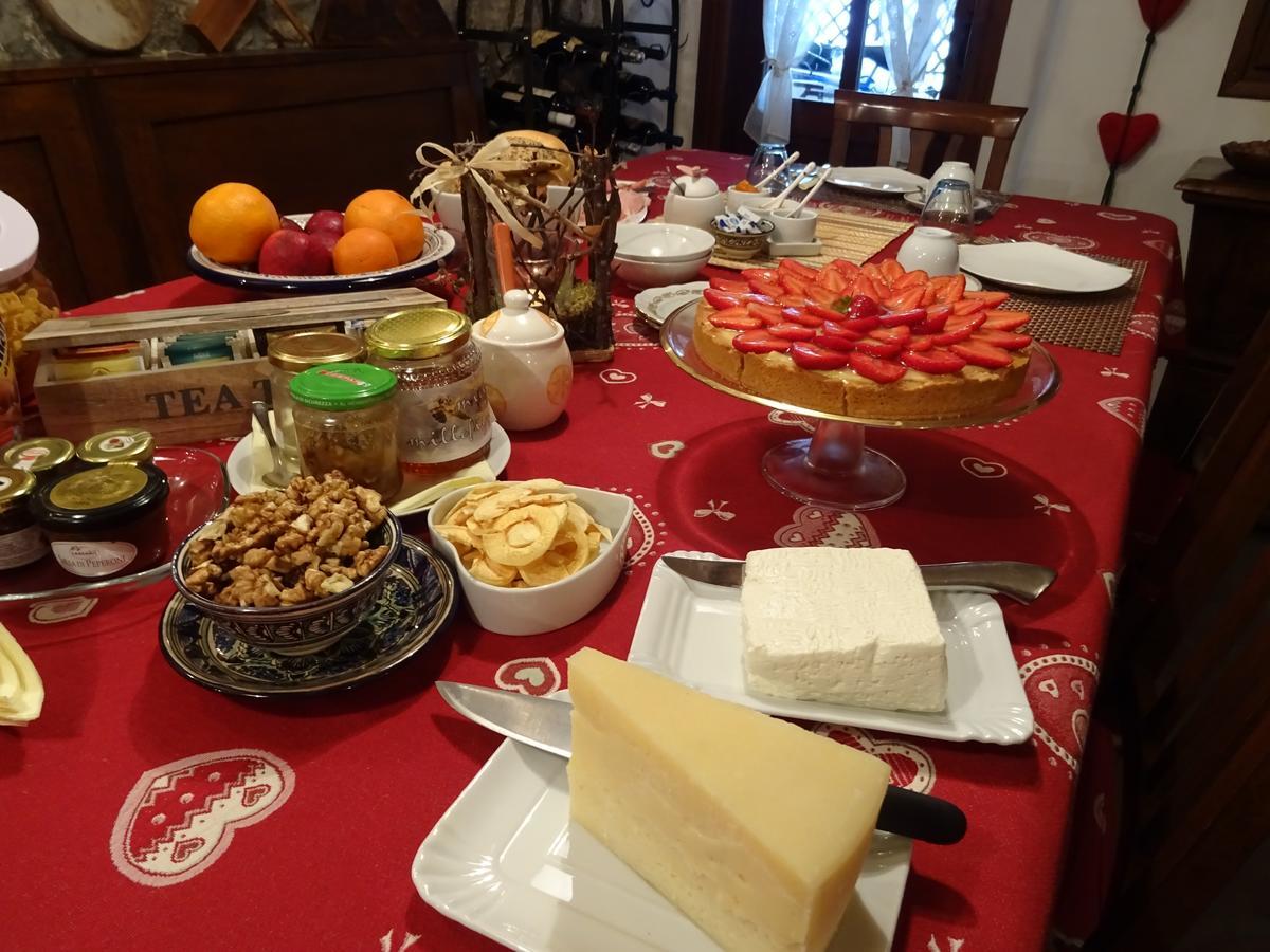 Profum Di Bosc Bed & Breakfast Арта Терме Екстериор снимка
